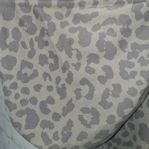 Nike Training Dri-FIT Oversized Leopard Print Cropped Hoodie Size M - Picture 10 of 13